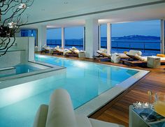 ZOOM-P05: Indoor Pool with Ocean View